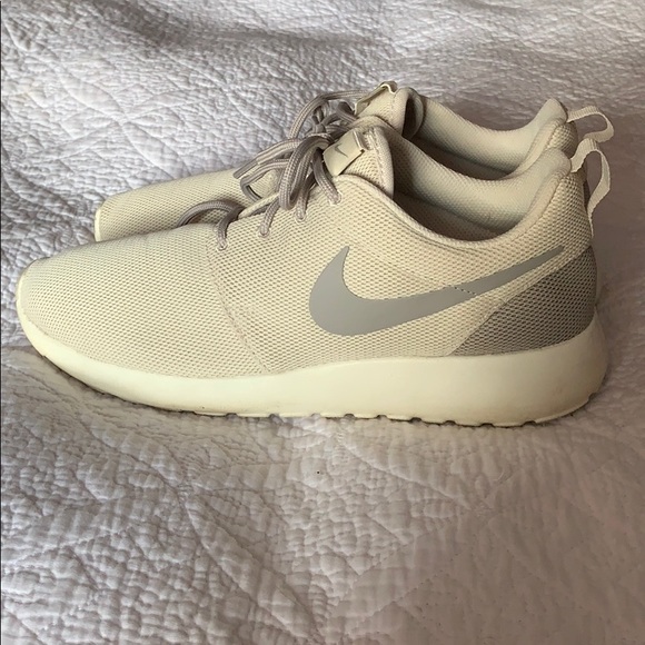 nike roshe sand